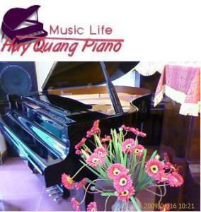 Piano YAMAHA G5E