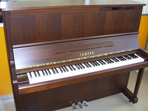 Yamaha MX300
