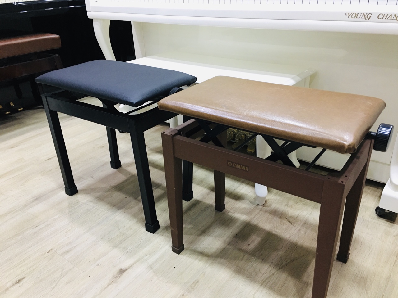 Ghế piano điện cũ Nhật 